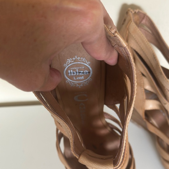 Jeffrey Campbell Ibiza Last Tan Wedge Sandal Booties with Cage Design - Picture 5 of 8